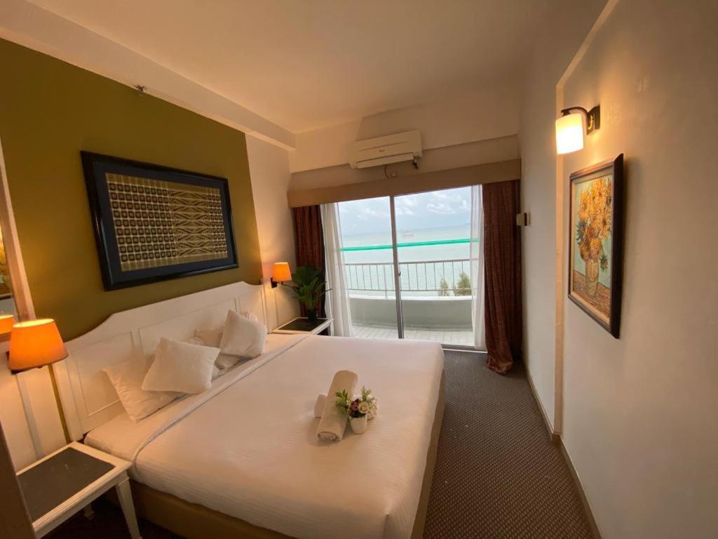 Seaview Deluxe@Rainbow Paradise Tg Bungah 4-6Pax Hotel Tanjung Bungah  Ngoại thất bức ảnh